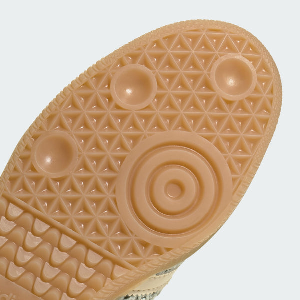adidas Samba Jane i Mørkegrøn / Offwhite / Gummi