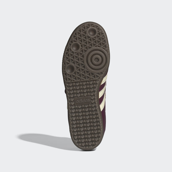 adidas Samba Jane i Perlehvid / Sølvmetallic / Kridhvid